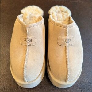 UGG Discoqutte Slide